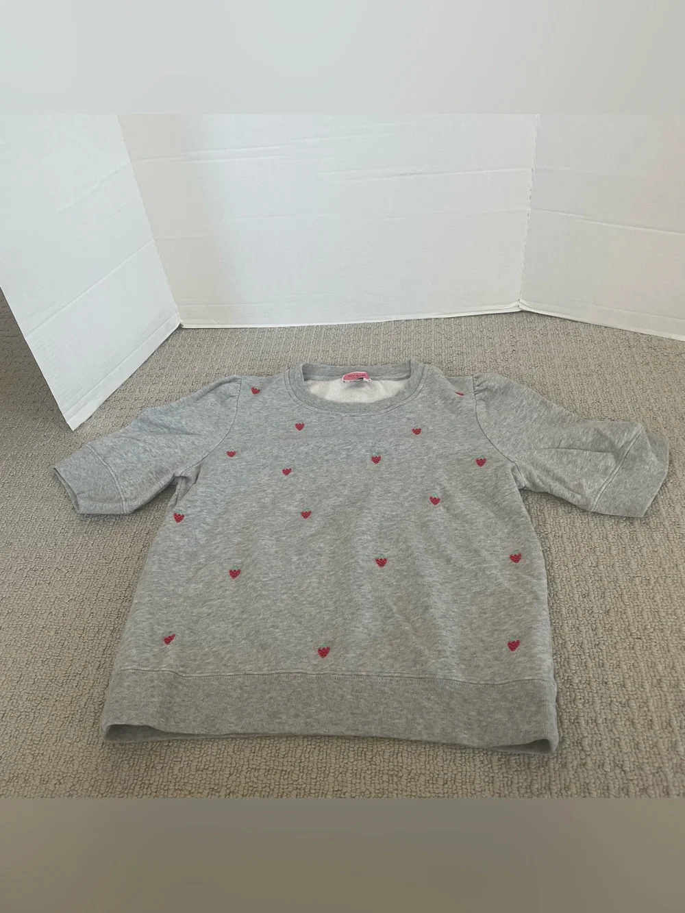 Women’s Kate Spade strawberries crewneck